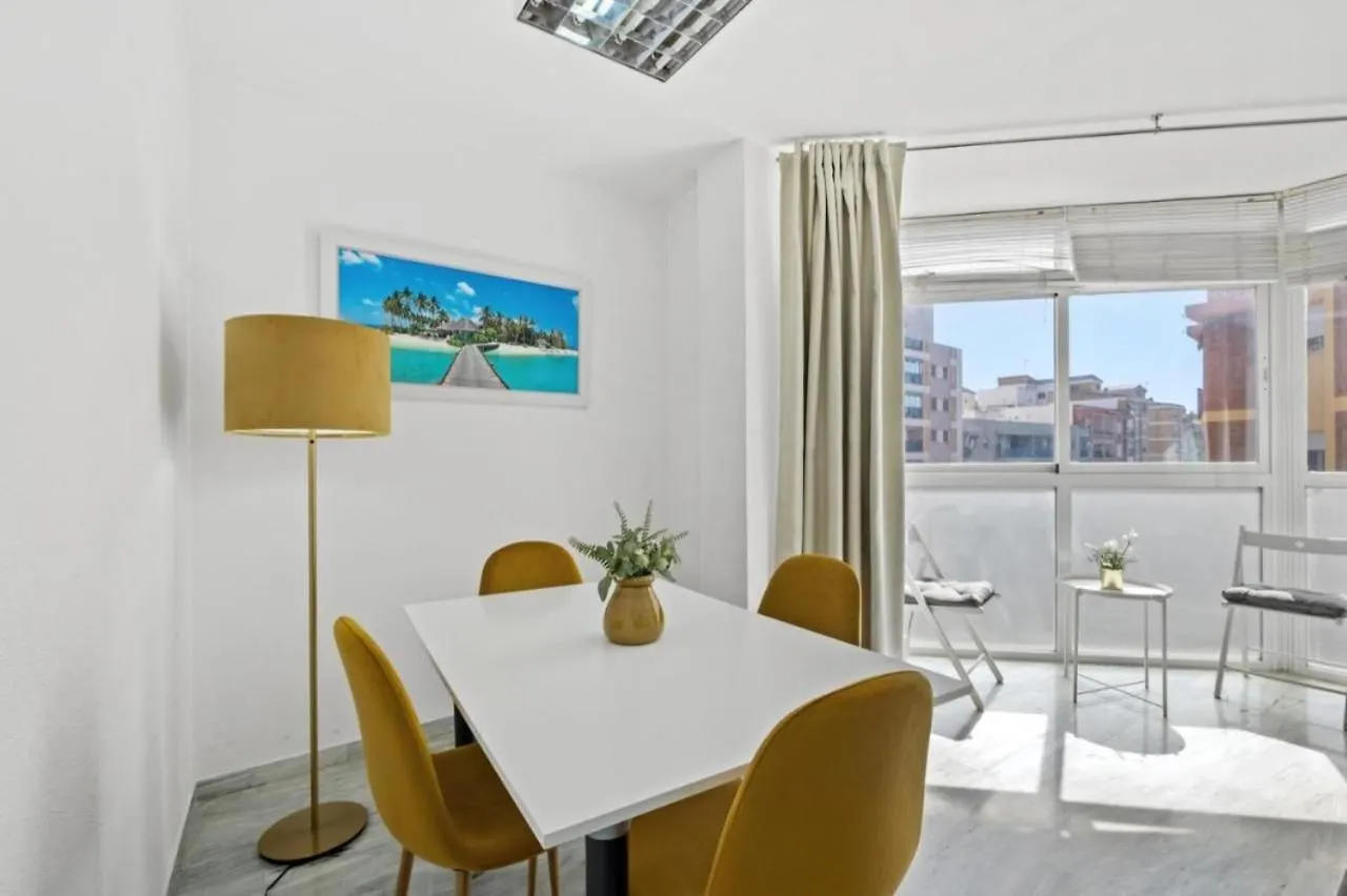 Apartamento Luminoso Cuarteles By Greensol Homes Málaga